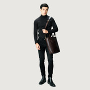 
Vista interna Showing Dedicated Padded Laptop Sleeve & Multi-Compartment Organization