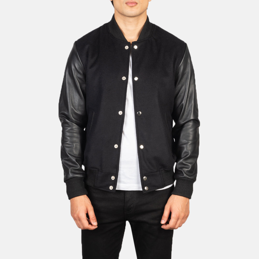 Men's Vaxton Nero Hybrid Varsity Giacca in Pelle da Uomo in Black Sheepskin Leather - Vista frontale e linea su misura | Acquista online