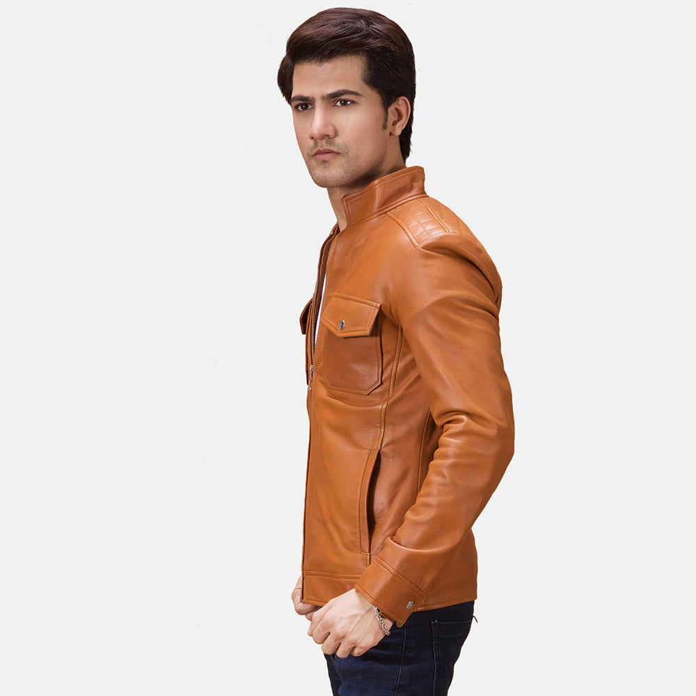 Tan Brown Sheepskin Leather Biker Jacket - Vista posteriore Showing Tailored Shoulder Fit &amp; Clean Hemline