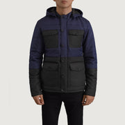 
Dettaglio ravvicinato of Classic Collar & Heavy-Duty Zipper Hardware on Wayne Nero & Blu Hooded Puffer Giacca in Pelle da Uomo