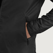
Vista interna Showing Quilted Viscose Lining & Due tasche interne funzionali