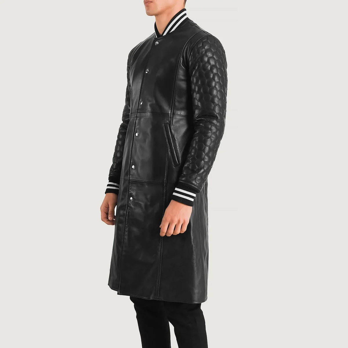 Black Sheepskin Leather Varsity Jacket - Vista posteriore Showing Tailored Shoulder Fit &amp; Clean Hemline