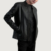 Zen Nero Giacca Biker in Pelle da Uomo - Lateral Side Profile View Showing Sleeve Cut &amp; Athletic Taper Fit