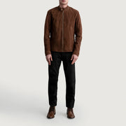 
Dettaglio ravvicinato of Snap Button & Zipper Hardware on Zen Marrone Suede Giacca Biker in Pelle da Uomo