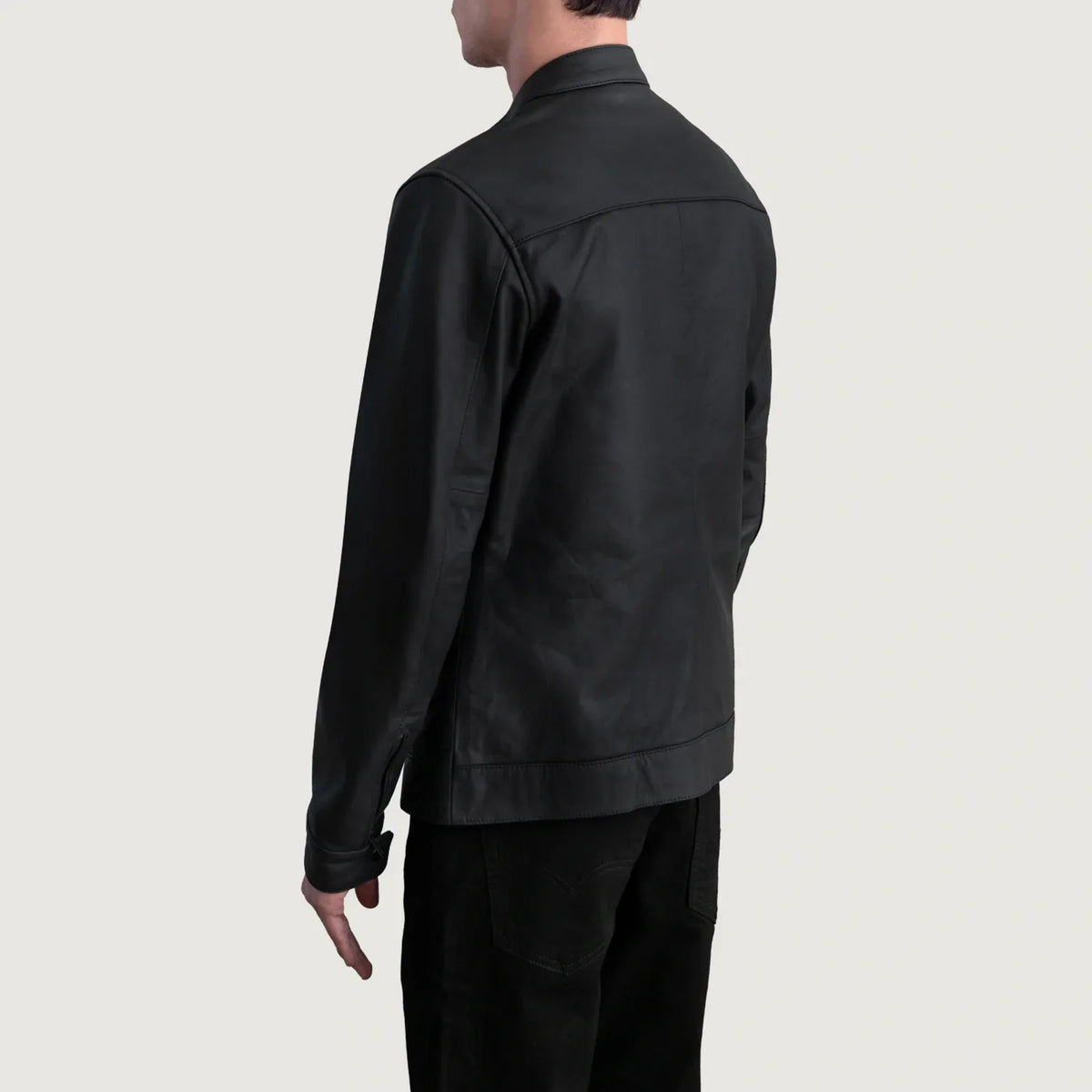 
Vista interna Showing Quilted Viscose Lining & Due tasche interne funzionali