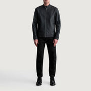 Dettaglio ravvicinato of Snap Button &amp; Zipper Hardware on Zen Tumbled Nero Giacca Biker in Pelle da Uomo